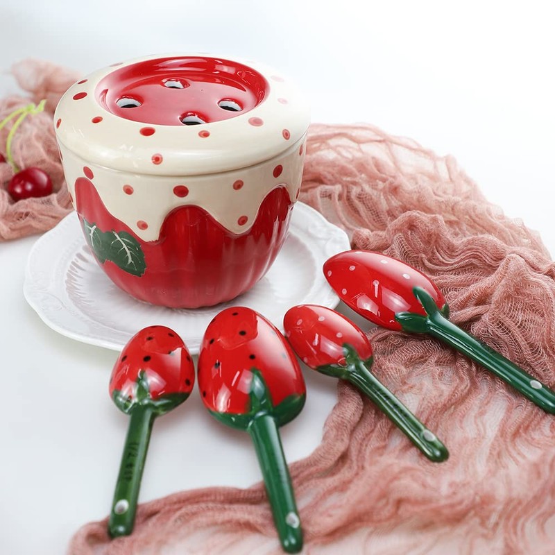 Sizikato 4pcs Porcelain Measuring Spoons with Base, Cute Strawberry Shape