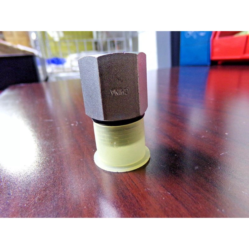 Parker 3/4-16 Male Thread x 3/8 Female, Zinc Plated Steel