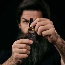 Regrowe | Aceite Portfolio | Aceite para Barba y Bigote | Romero, Hierba Buena, Sándalo, Argán y Almendras