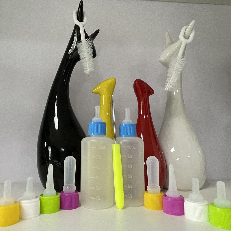 Pet Bottle Kit, Squeeze Liquid Replaceable Silicone Teat for Newborn