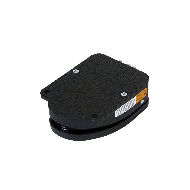 SSC Controls F200 Foot Switch, Momentary Action, SPDT, 15 Amp,