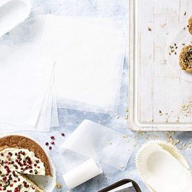 Lakeland Baking Parchment Liner Squares 20cm (8") x 100