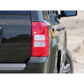 FIONE for Jeep Patriot Taillight Assembly 2008-2017 Stop Indicator Light Brake Rare Lamp Replacement Right Passenger Side RH 5160364AG