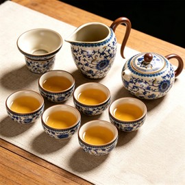Chinese Tea Pot Sets,10 Pcs Portable Ceramic Cup for Tea, White And Blue Tea Kettle Set,Including 1 Teapot, 1 Tea Strainer, 7 Tea Cups, Asian Tea Sets For Adult,Home,gifing,Tea Lover And Office