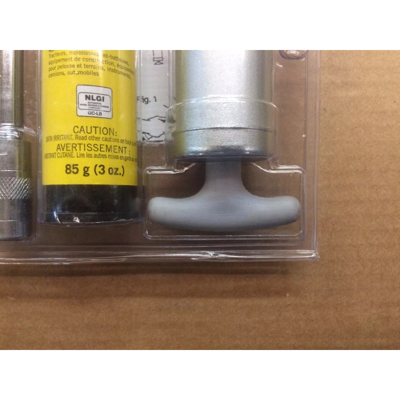 John Deere Mini Grease Gun Kit with Cartridge (TY26200)