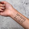Azeeda 4 x 'Frohes neues Jahr 2025' Temporäre Tattoos -