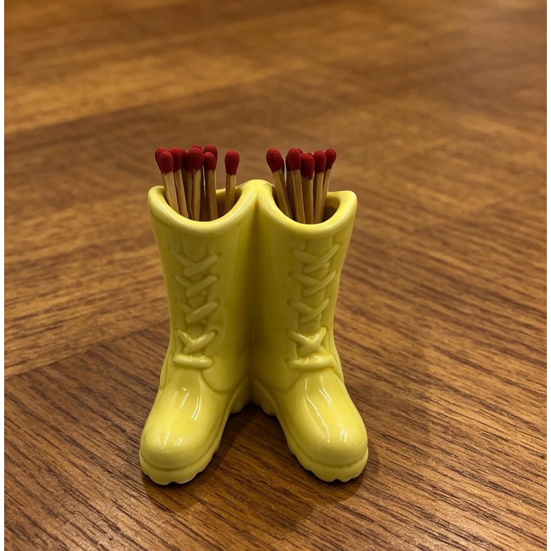 WJINNG Cowboy Boot Match Holder, Match Holder with Striker, Decorative