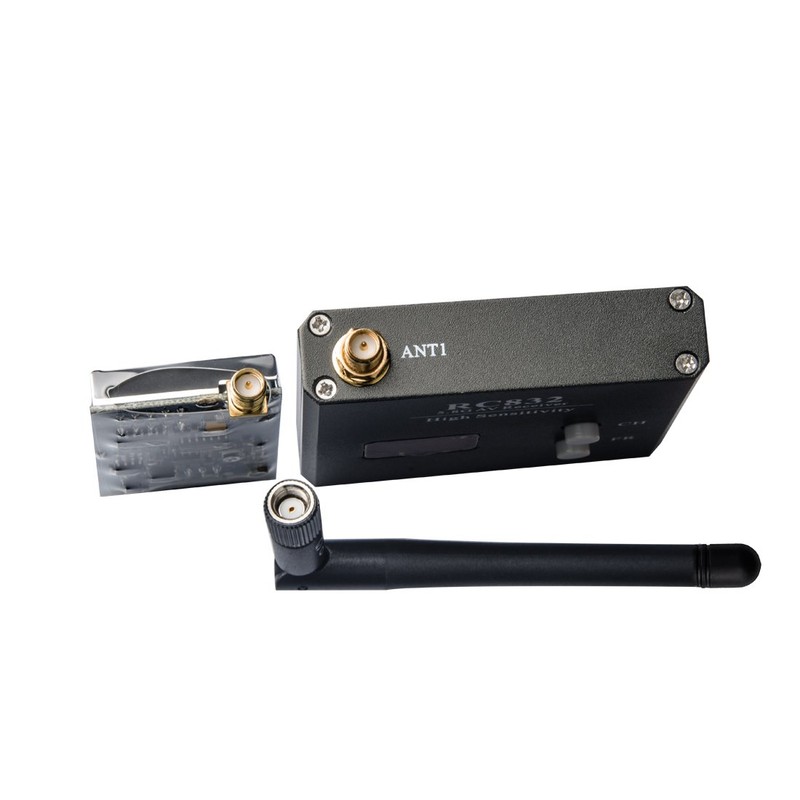 AKK TS832+RC832 5.8G 2000M Range FPV Audio Video Transmitter and