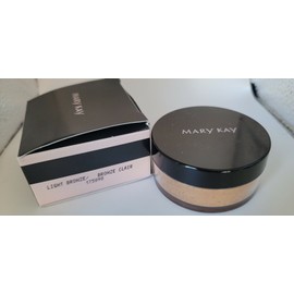 MARY KAY SILKY SETTING POWDER LIGHT BRONZE ( LIGHT CLAIR)