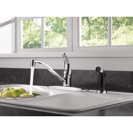 Peerless Single-Handle Kitchen Sink Faucet with Side Sprayer, Chrome P115LF