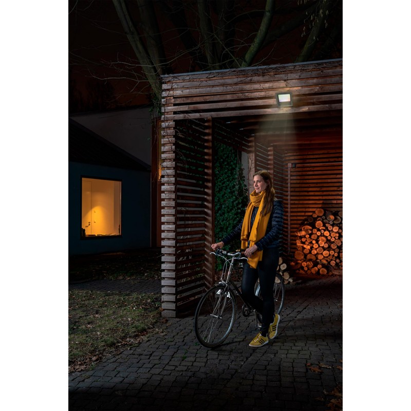 OSRAM Endura Flood Warm White PCR