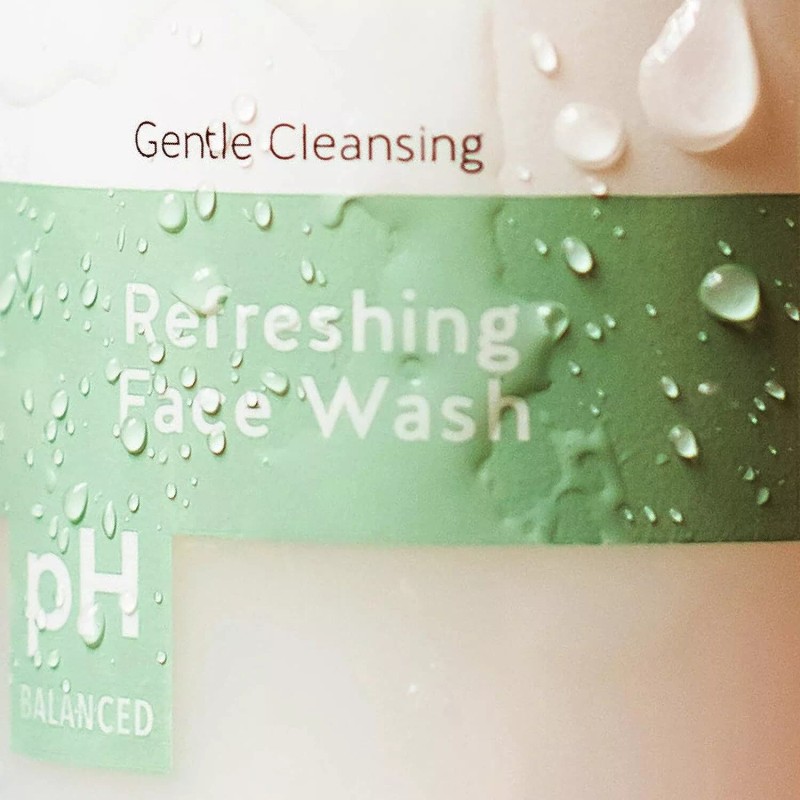 Alpha Skin Care Refreshing Face Wash | Anti-Aging Formula |