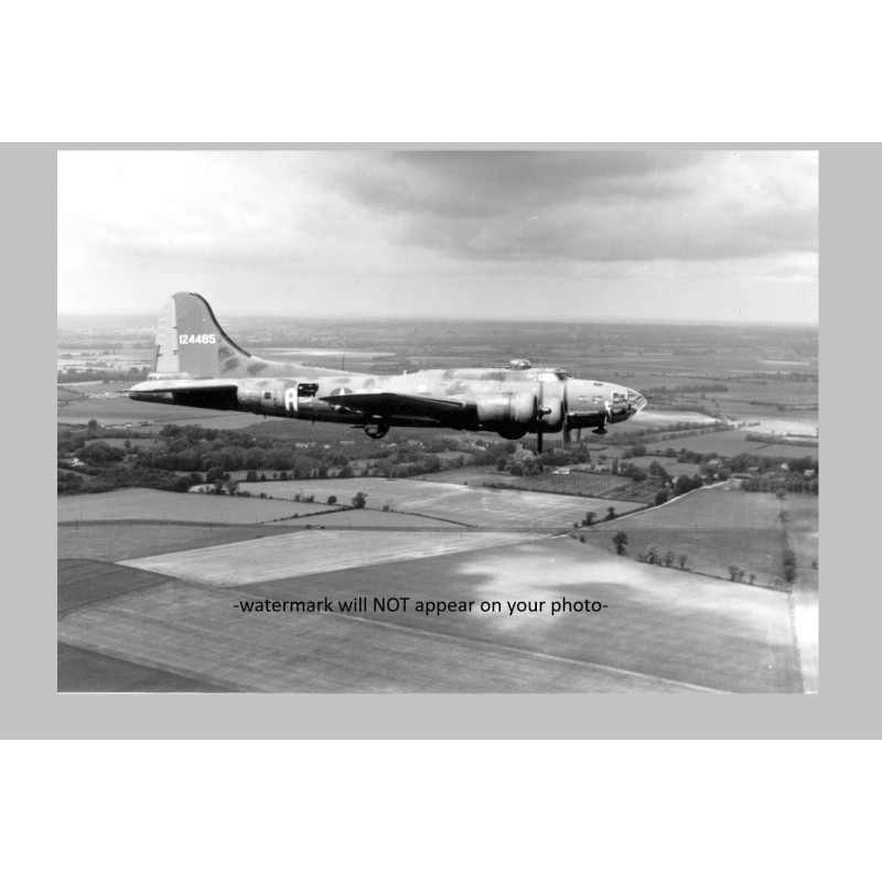 Memphis Belle PHOTO B-17 F US Air Force Bomber Flying