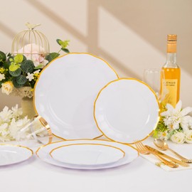 LIYH 700 Pcs Gold Plastic Dinnerware Set for 100 Guests - Plastic Wavy Plates for Party Includes Disposable Plates, Cups, Wedding Napkins and Disposable Cutlery Elegant White & Gold Design for Wedding