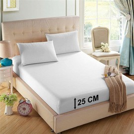 Easy Care Basic Standard Fitted Sheet, Breathable & Lightweight Plain Dyed,Easy Iron All Seasons Elasticated Corner Bedding (4ft Small Double 122cm x 190cm, White)