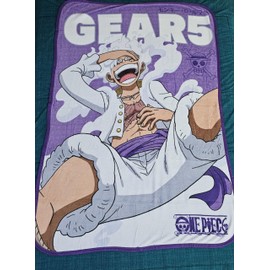 Geek Industry One Piece Luffy Gear 5 Cobija Manta Polar – 152 x 117 cm – Suave, Cálida y Oficial
