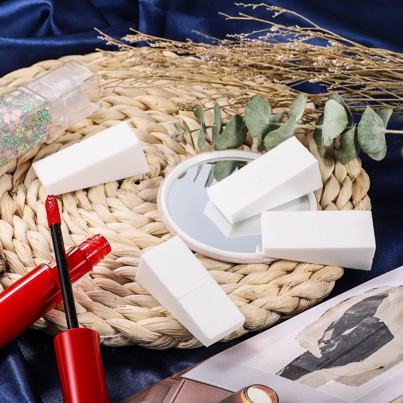 Pack of 24 Triangle Sponges, Makeup Sponges, Washable Small Makeup