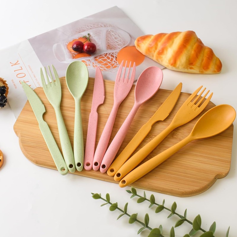 JINGIHE 8 Pieces Plastic Cutlery Set, Travel Cutlery Set