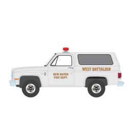 Greenlight 1985 CHEVY K5 BLAZER 1/64 scale DIECAST CAR GREENLIGHT 67030D/48