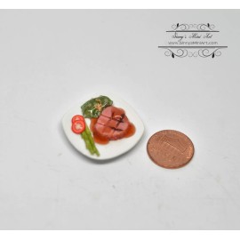 SMA 1:12 Dollhouse Miniature Steak with Sides in Plate/ Miniature Food/HMN 1002