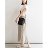 VITAFELICE Inb-90031p Women's 2-Way Pochette with Wood Handle, Black