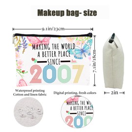 18 Year Old Girl Gifts Ideas, Happy 18th Birthday Decorations for Girls Makeup Bag, 2007 Birthday Best Presents for Sister, Daughter Trendy Stuff 2025, Christmas, Cosmetic Travel Pouch, pink, 18th