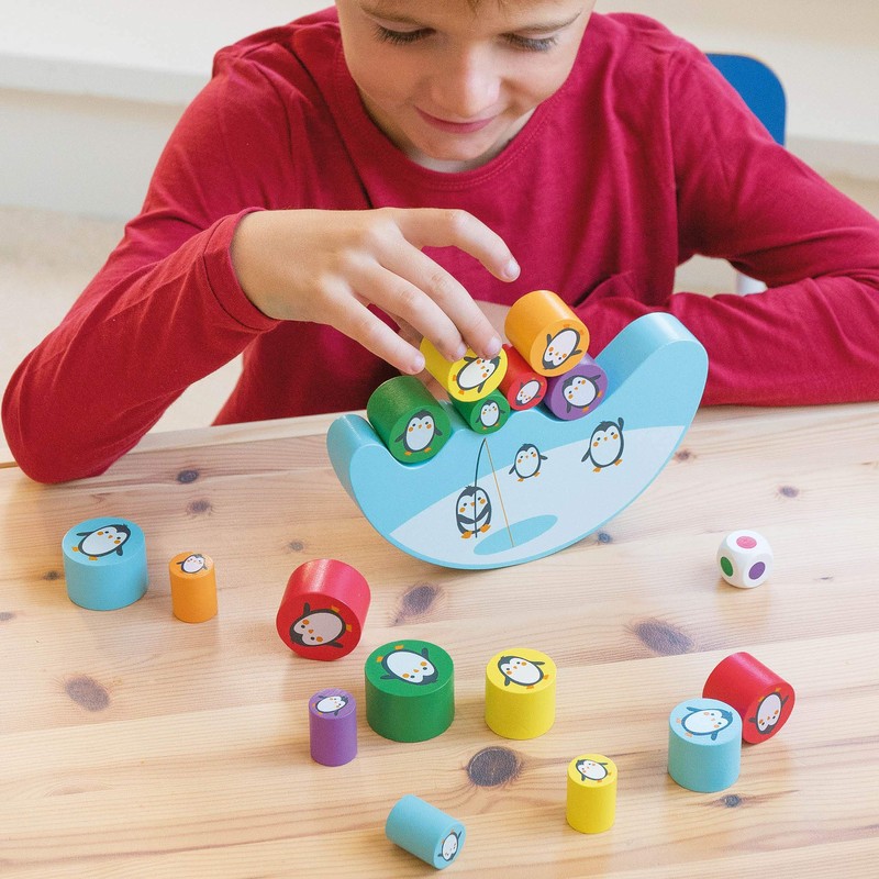 APLI Kids 17203 Pinguine Penguins Gleichgewicht Spiel, bunt