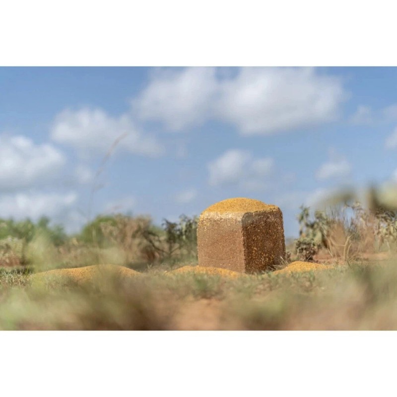 Big & J Long The Cube Range Deer Attractant Block,