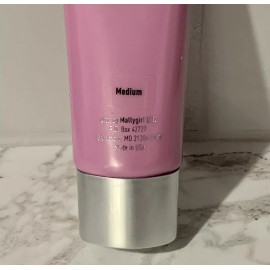 Mally LIQUID FACE DEFENDER MEDIUM - 1 oz, 30 ml nwob matte primer (#XI3)