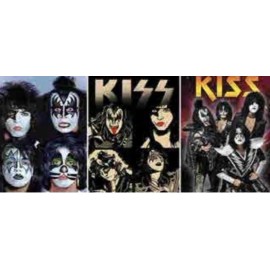 Holographic 3d lenticular Framed 3 In 1 Poster. 12”x16”. Kiss