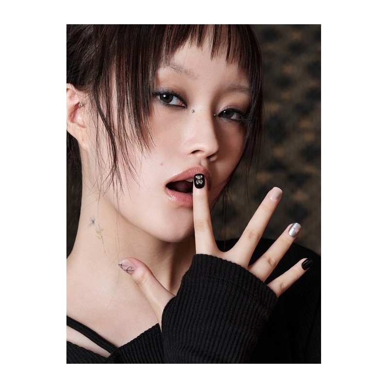 Reusable Nail Tips Grunge Bear (Short Square) / 리유저블 네일팁