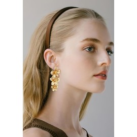 HolidayQbee Gold Earrings For Women Flower Earrings Gold Dangle Earrings Drop Earrings Statement Earrings Fashion Chic Chunky Gold Earrings Jewelry