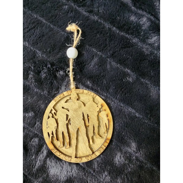 Unbranded New 4" "Heroes" Christmas ornament Veteran Made. Perfect for