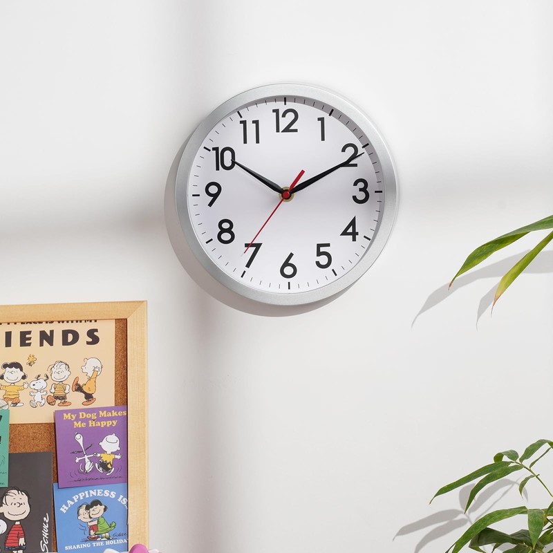 AKCISOT Wall Clock, Modern Small Wall Clocks Battery Operated 8