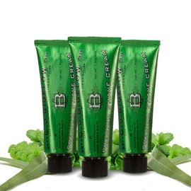 C. O. Bigelow- CREMA DE AFEITAR PREMIUM formulada para preparar y ayudar a proteger la piel para una afeitada excepcional. La crema concentrada requie
