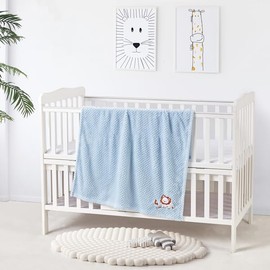 CREVENT Baby Welcome Gift Set Storage Basket with Two Blankets+ A Security Blanket + A Taggie + A Gift Bag with Ribbon (Blue)