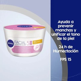 Nivea Crema Facial Aclarante e Hidratante 5 en 1 con FPS 15, Todo Tipo de Piel