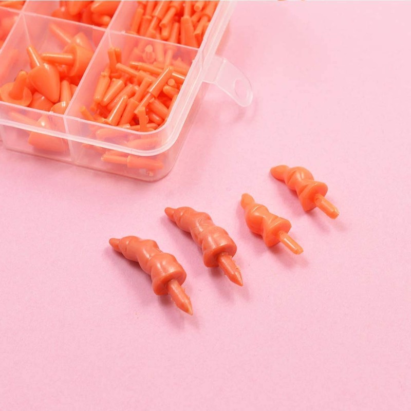 POFET 160pcs Plastic Long Safety Noses for Christmas Snowman, Miniature
