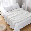 INNDUN Chunky Knit Blanket 48"x72" Handwoven Interior Decoration for Large
