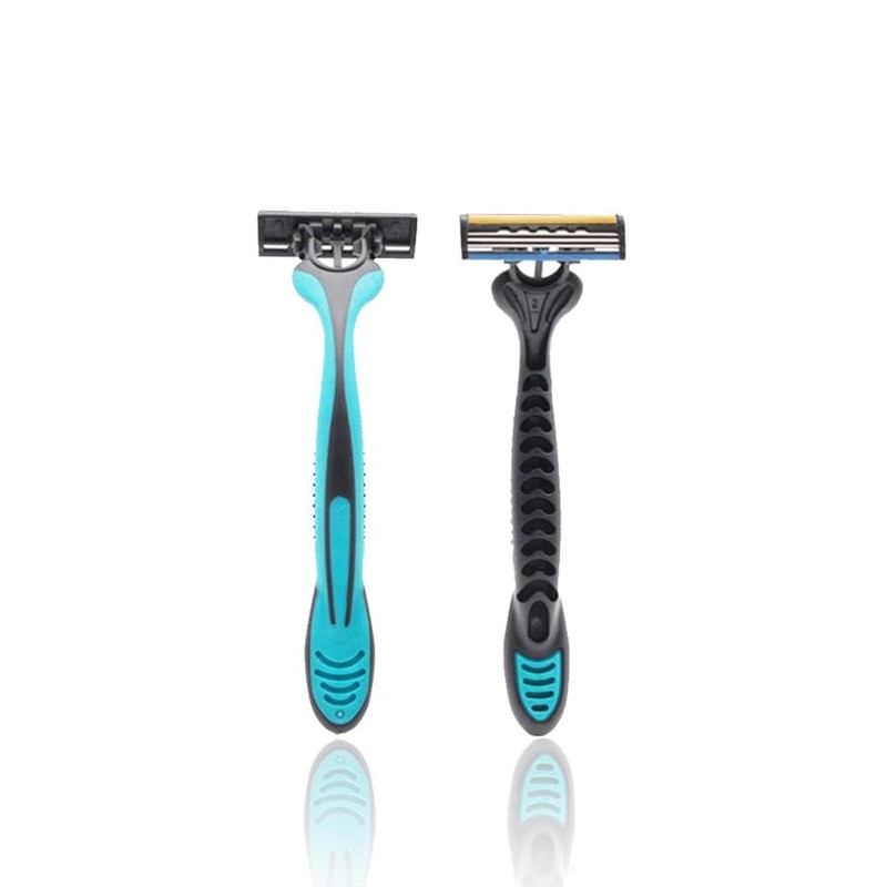 Flash 3 Ultimate Shave Triple Blade Razor Disposable Razors for