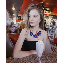 Boho Choker Necklace for Women Cute Flower Collar Necklace Statement Chunky Pearl Charm Summer Beach Chokers Necklaces Gifts for Women (royal blue choker)