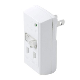 Sanwa Supply TAP-SP221 Lightning Guard Tap, 2 Openings, 2 Pieces, Includes Bulk Concentration Switch, Small, White