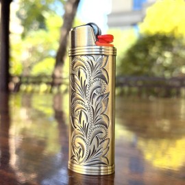 Lucklybestseller Metal Lighter Case Cover Sleeve Holder Vintage Floral Stamped for BIC Full Size Lighter J6(Brozne)