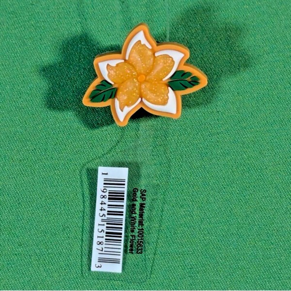 Crocs New Original Jibbitz Crocs Charm: Gold and White Flower