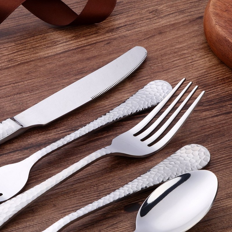 Bisda Silverware Set, 20 Piece Premium 18/8 Stainless Steel Hammered