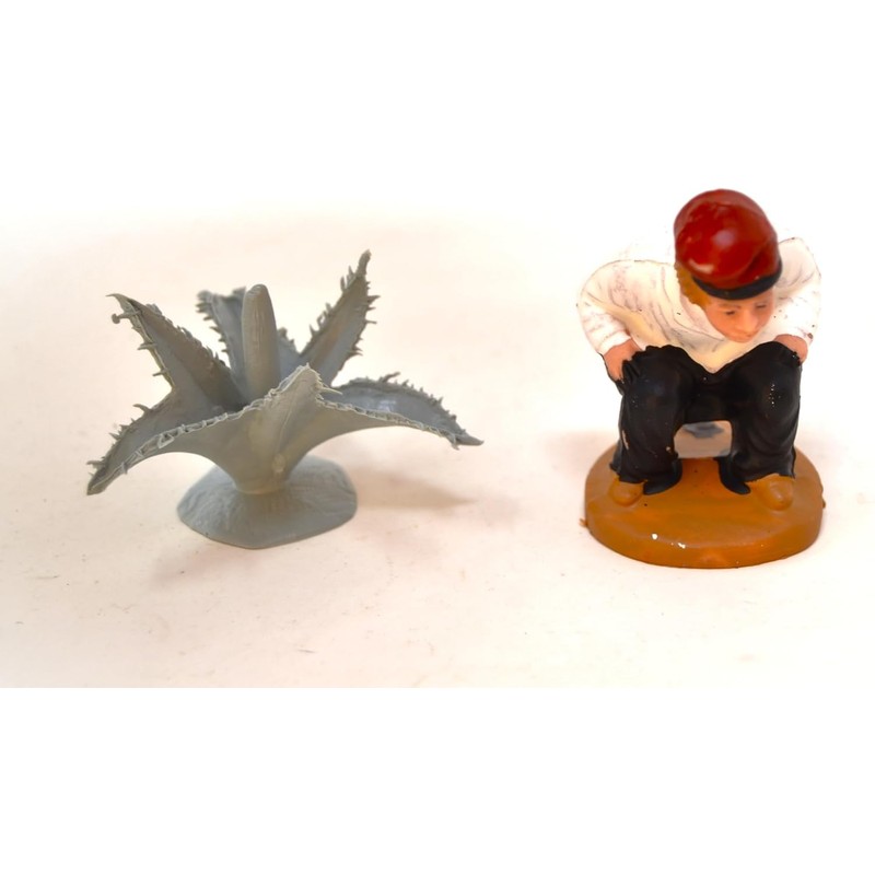5 cm hidden nativity scene. find the Christmas figure. the