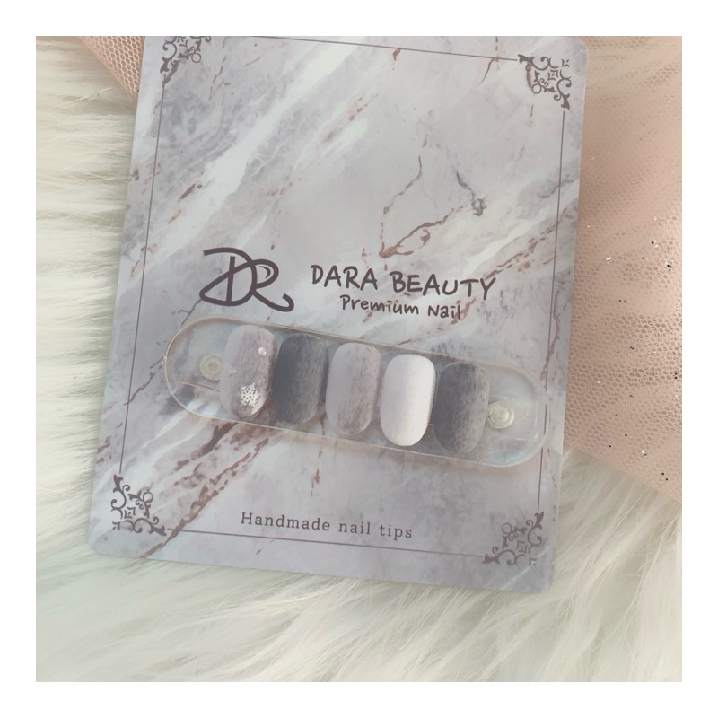Next day delivery⭐Winter mink gel velvet nails⭐ / 다음날발송⭐겨울밍크젤 벨벳네일⭐