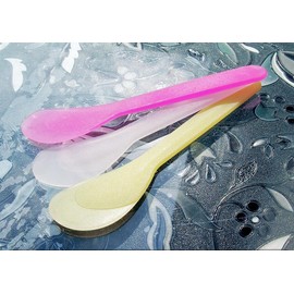 20PCS Facial Pack Spoon-Plastic Disposable Mini Cosmetic Spatula Scoop Face Cover DIY Accessories (Matte White)