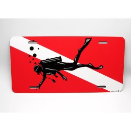 DIGIART INTERNATIONAL SCUBA DIVE DIVER FLAG METAL CAR NOVELTY LICENSE PLATE AUTO TAG