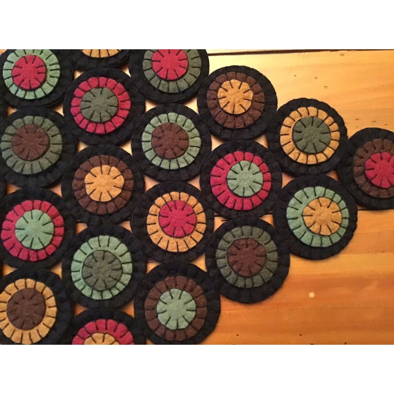 PRIM WOOL FELT PENNY RUG TABLE RUNNER CANDLE MAT GREAT